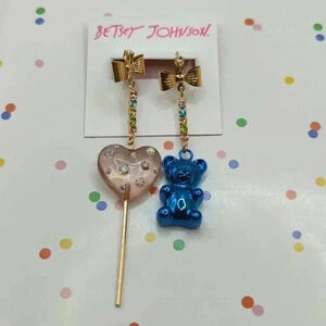 BETSEY JOHNSON SUGAR RUSH Deliberate MISMATCH BEAR lollipop EARRINGS